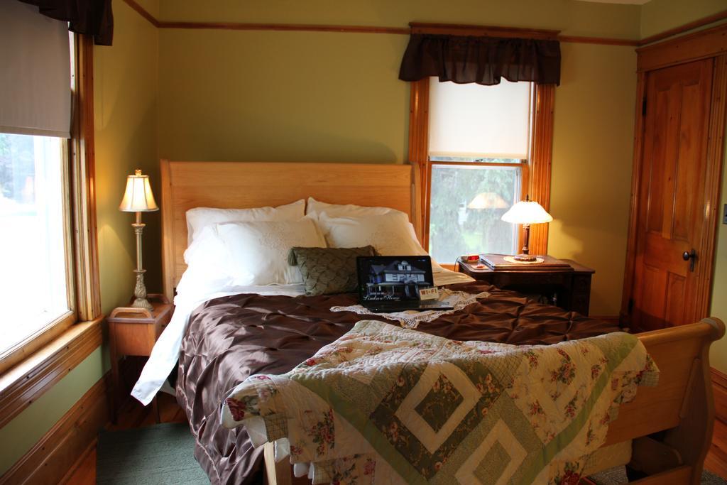 Lindsay House Bed And Breakfast Manawa Exterior foto